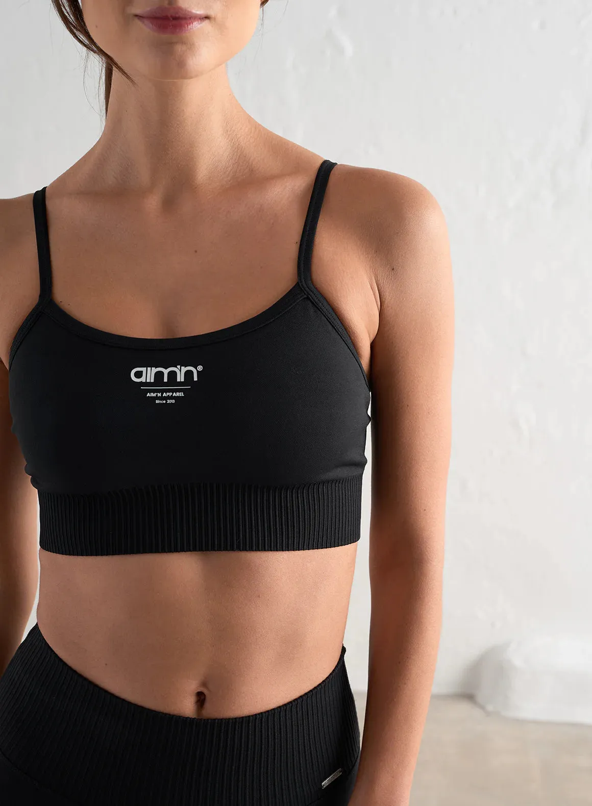 Edge Limitless Strap Bra | Black