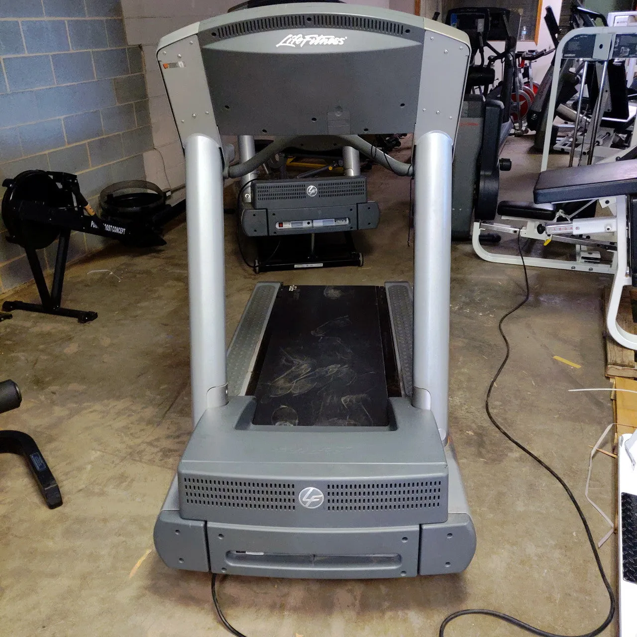 Life Fitness 93T Treadmill